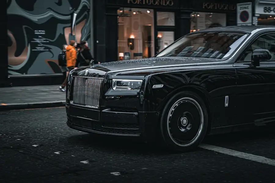 Black Rolls-Royce at the roadside — Rolls-Royce care in Trinidad