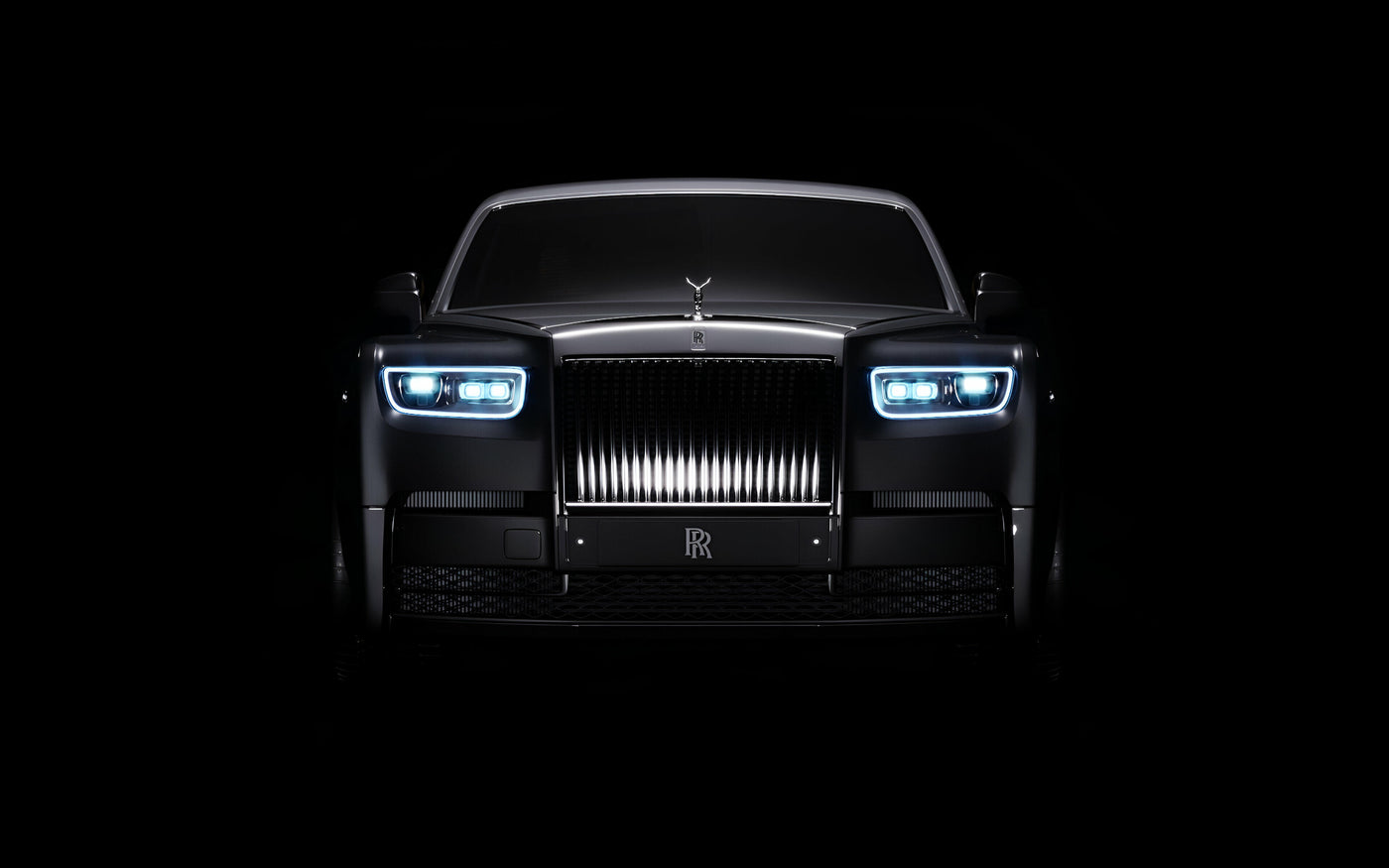 Rolls-Royce front grille and headlights